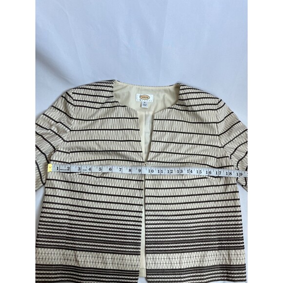 Talbots Cream Brown Embroidered Blazer Jacket Sze 10P Career Office Professional - Picture 8 of 9